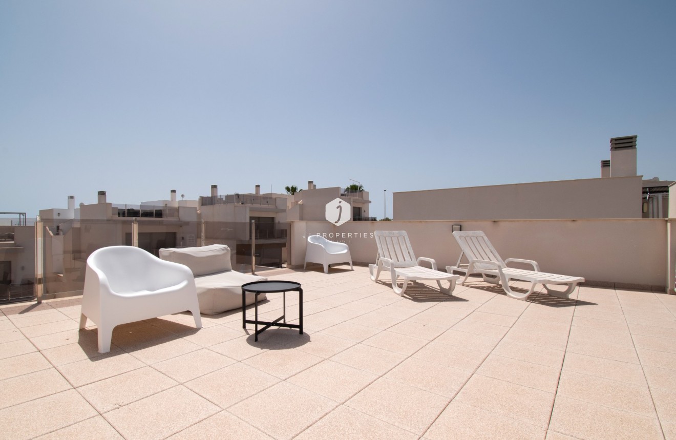 Tweedehands - Villa -
Orihuela Costa - Costa Blanca