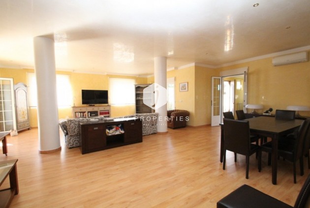 Tweedehands - Villa -
Orihuela Costa - Costa Blanca