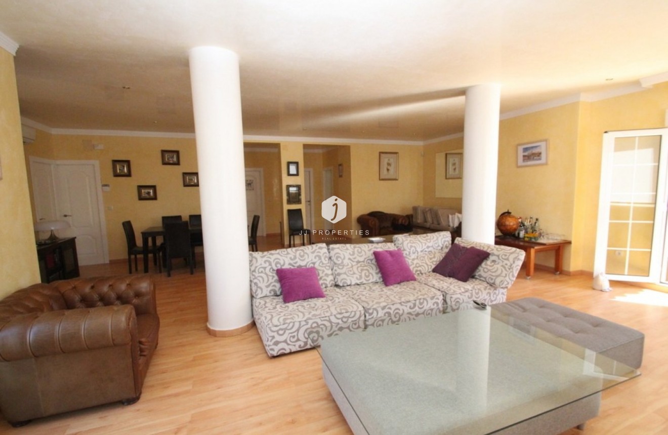 Tweedehands - Villa -
Orihuela Costa - Costa Blanca