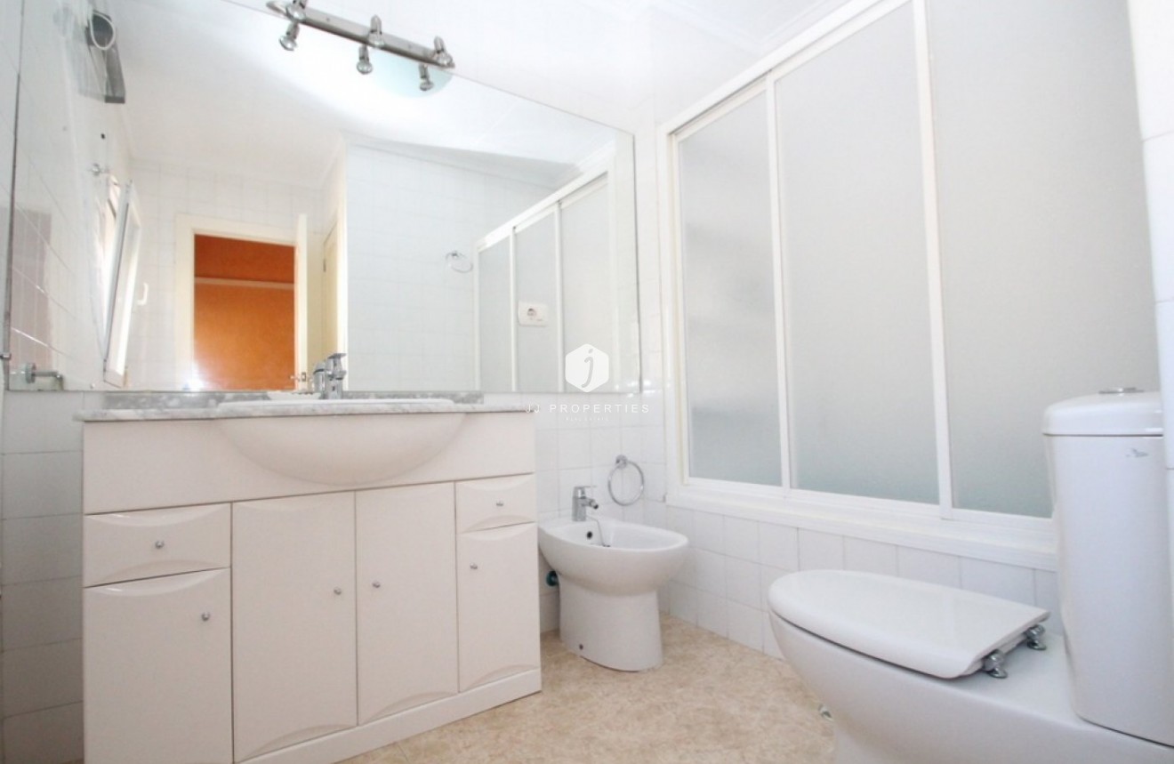 Tweedehands - Villa -
Orihuela Costa - Costa Blanca