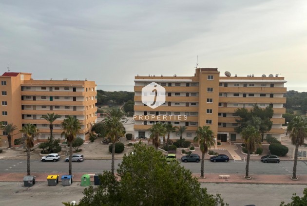 Resale - Apartment / flat -
Guardamar del Segura - Pinomar