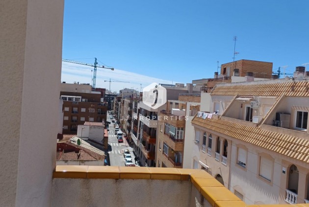 Tweedehands - Penthouse -
Torrevieja - El molino