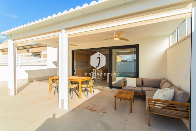 Segunda mano - Chalet -
Torrevieja - La siesta