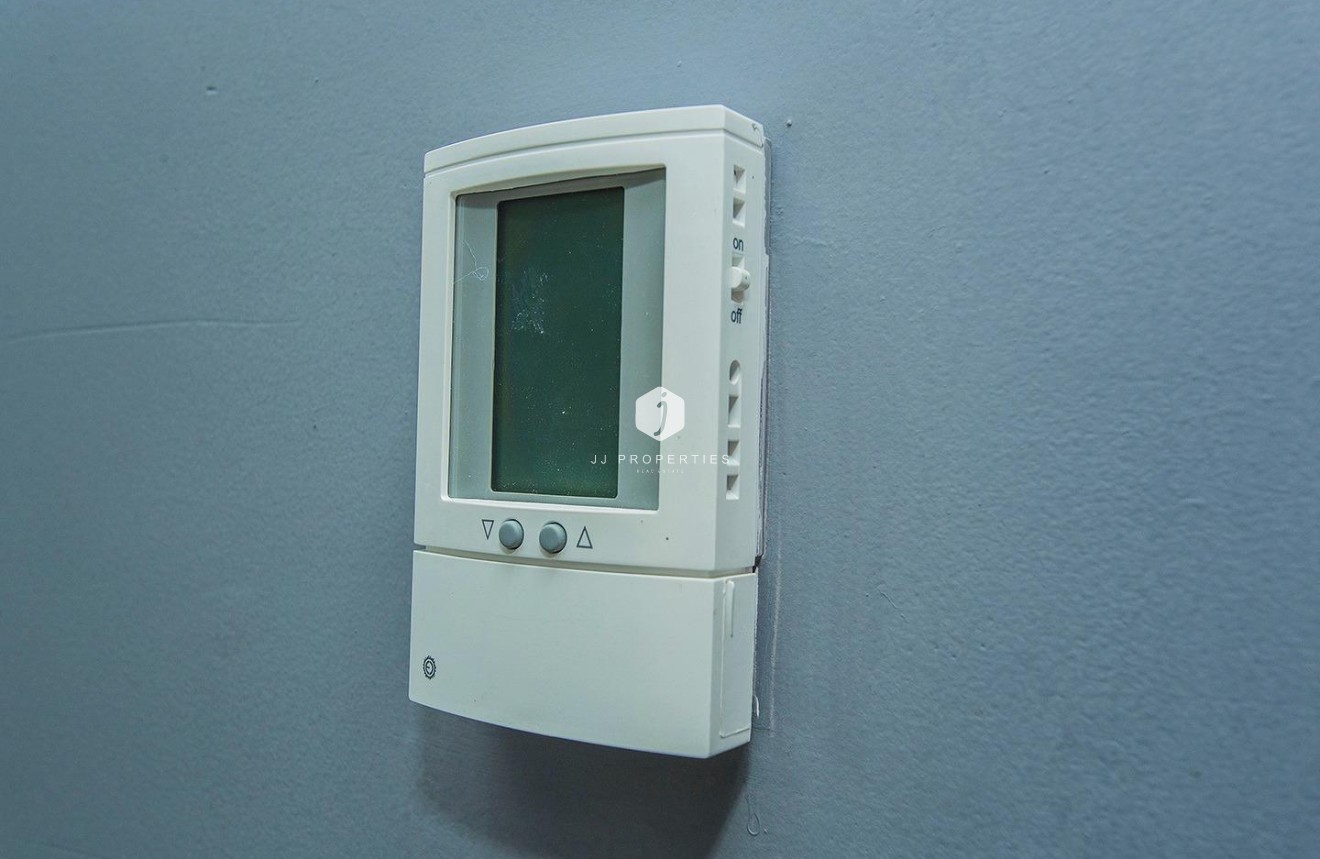 Segunda mano - Chalet -
Torrevieja - La siesta