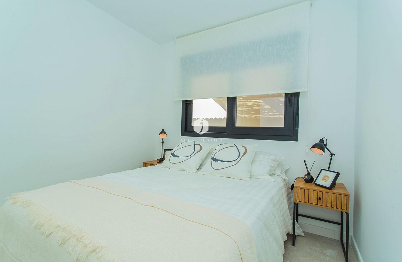 Segunda mano - Chalet -
Torrevieja - La siesta