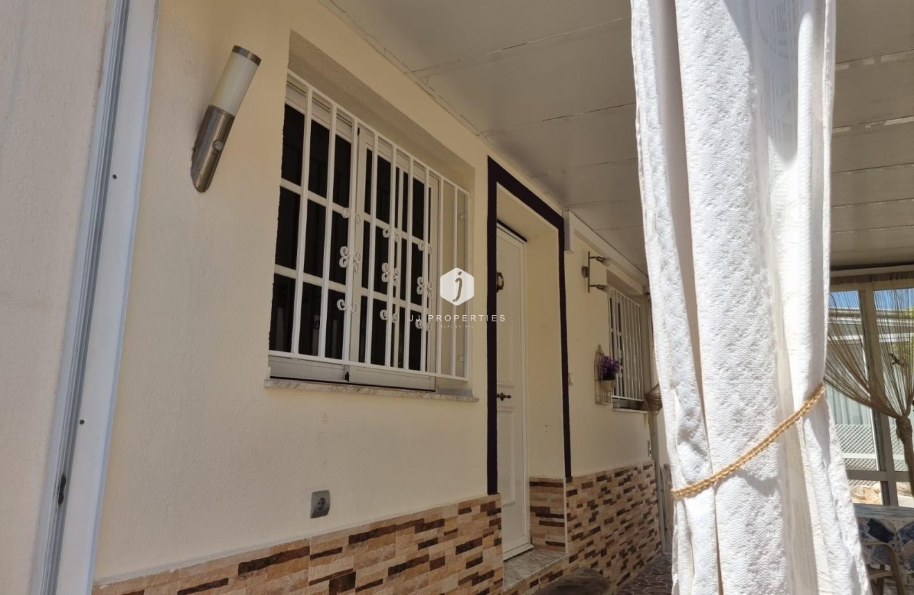 Tweedehands - Appartement / flat -
Torrevieja - Los Balcones - Los Altos del Edén