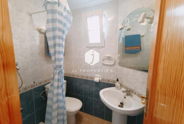 Tweedehands - Chalet -
Playa Flamenca - Costa Blanca