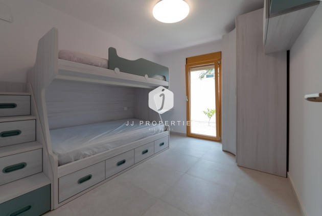 Tweedehands - Villa -
Torrevieja - Costa Blanca