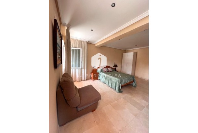 Segunda mano - Duplex -
Torrevieja