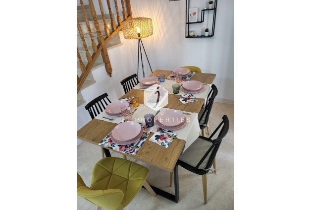 Segunda mano - Villa -
San Miguel de Salinas - Cerro Del Sol