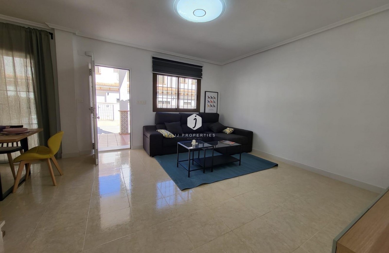 Segunda mano - Villa -
San Miguel de Salinas - Cerro Del Sol