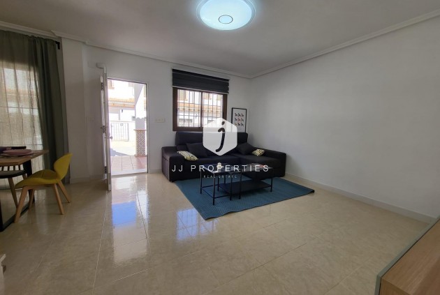 Segunda mano - Villa -
San Miguel de Salinas - Cerro Del Sol