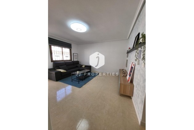 Segunda mano - Villa -
San Miguel de Salinas - Cerro Del Sol