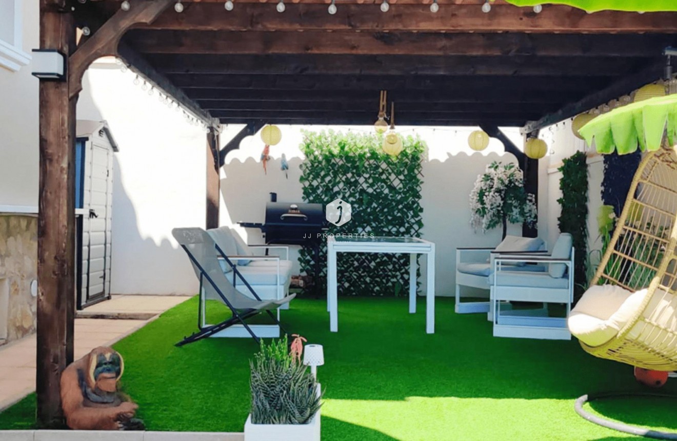 Tweedehands - Chalet -
San Miguel de Salinas - Mirador De San Miguel