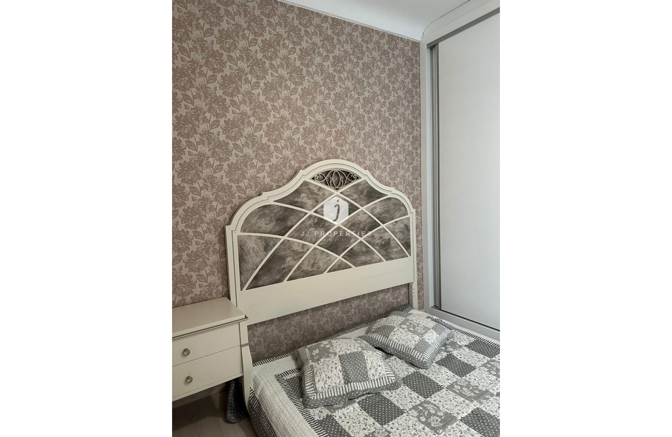 Tweedehands - Appartement / flat -
Torrevieja