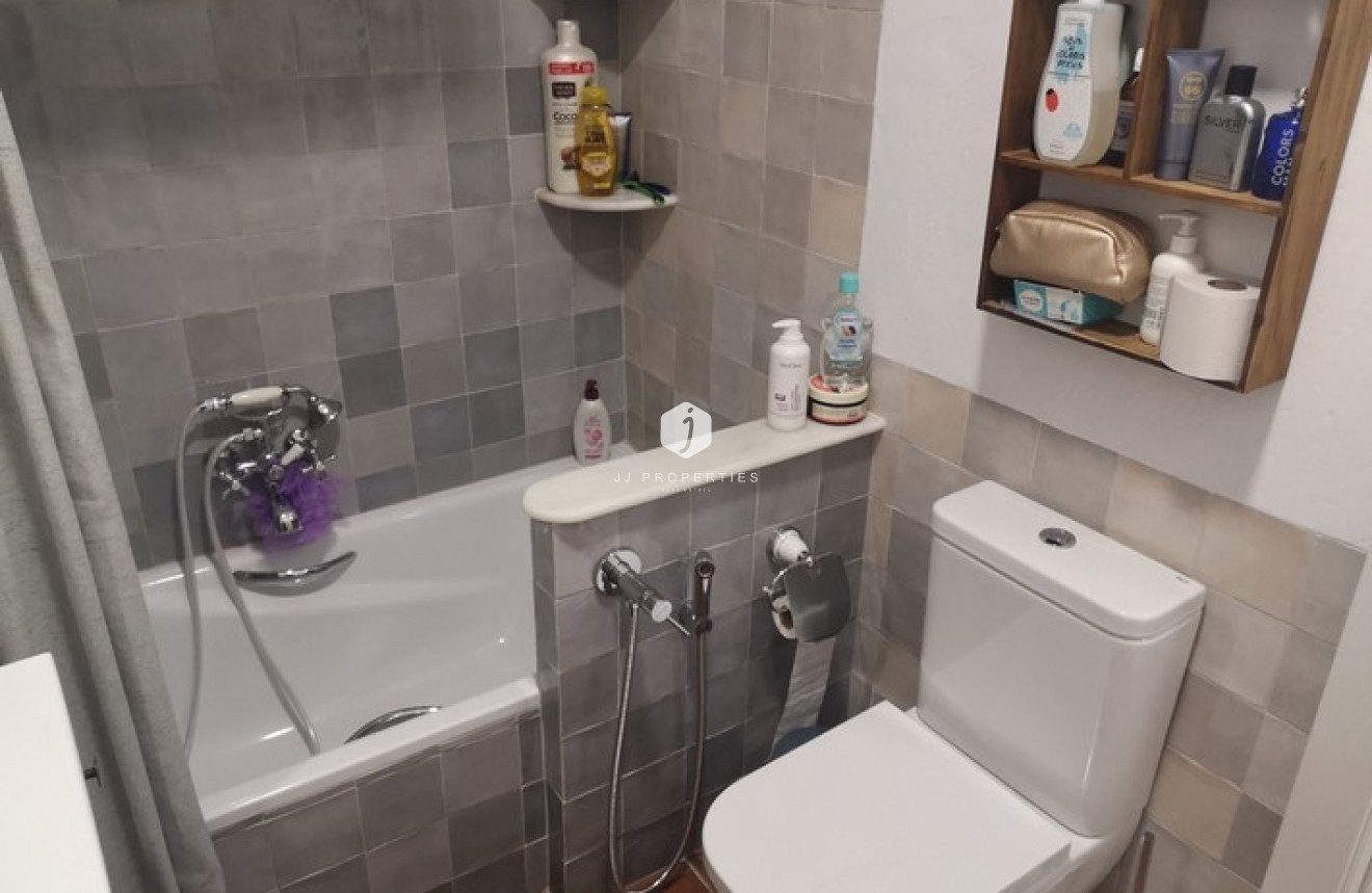 Tweedehands - Chalet -
Los Montesinos - Costa Blanca