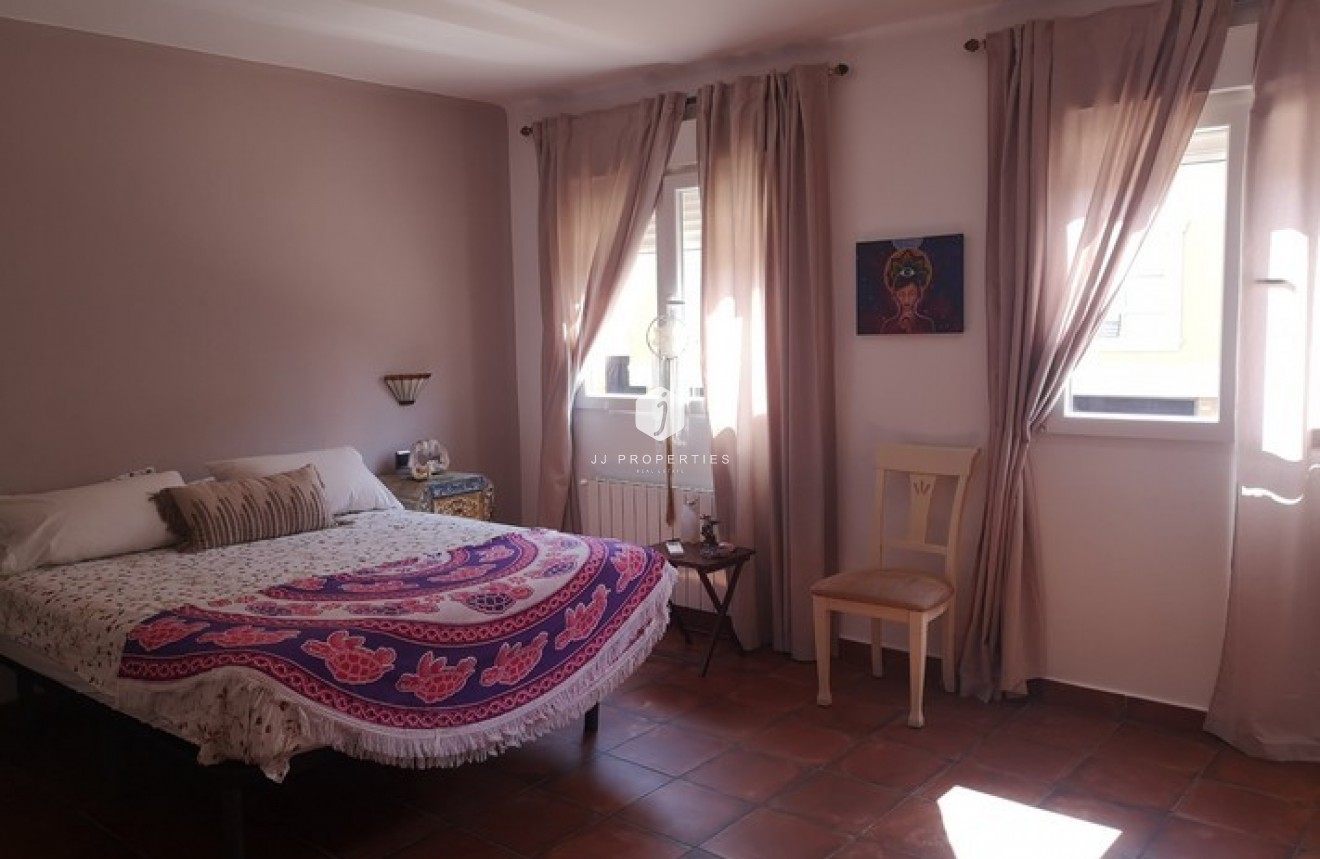 Tweedehands - Chalet -
Los Montesinos - Costa Blanca