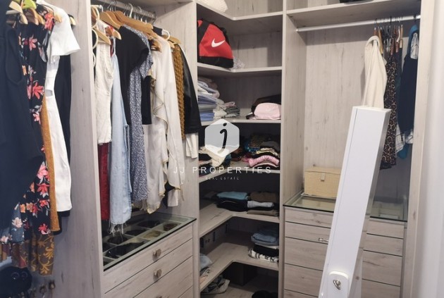 Tweedehands - Chalet -
Los Montesinos - Costa Blanca