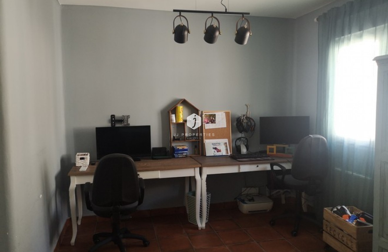 Tweedehands - Chalet -
Los Montesinos - Costa Blanca