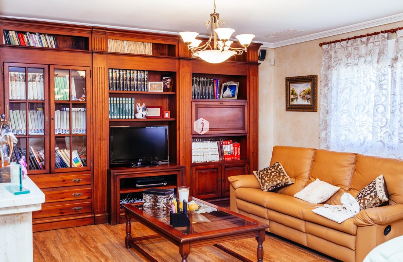 Tweedehands - Villa -
Los Montesinos - Montesinos  Los