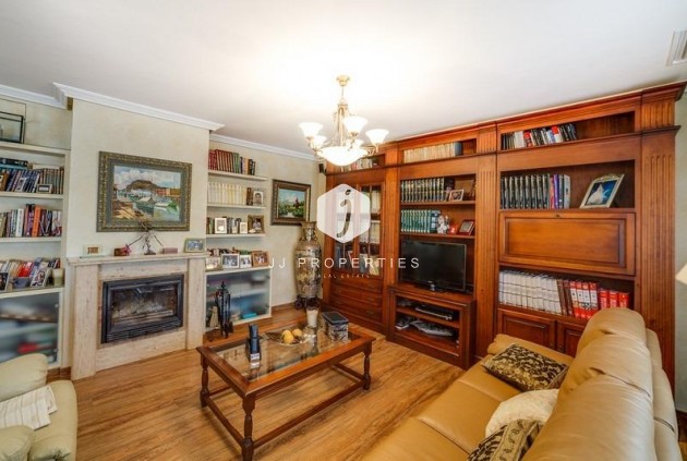 Tweedehands - Villa -
Los Montesinos - Montesinos  Los