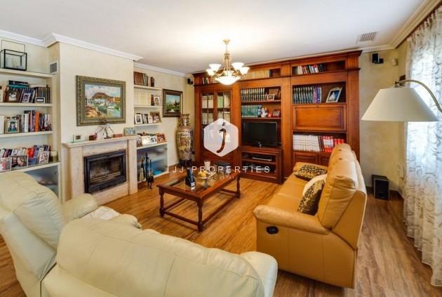 Tweedehands - Villa -
Los Montesinos - Montesinos  Los