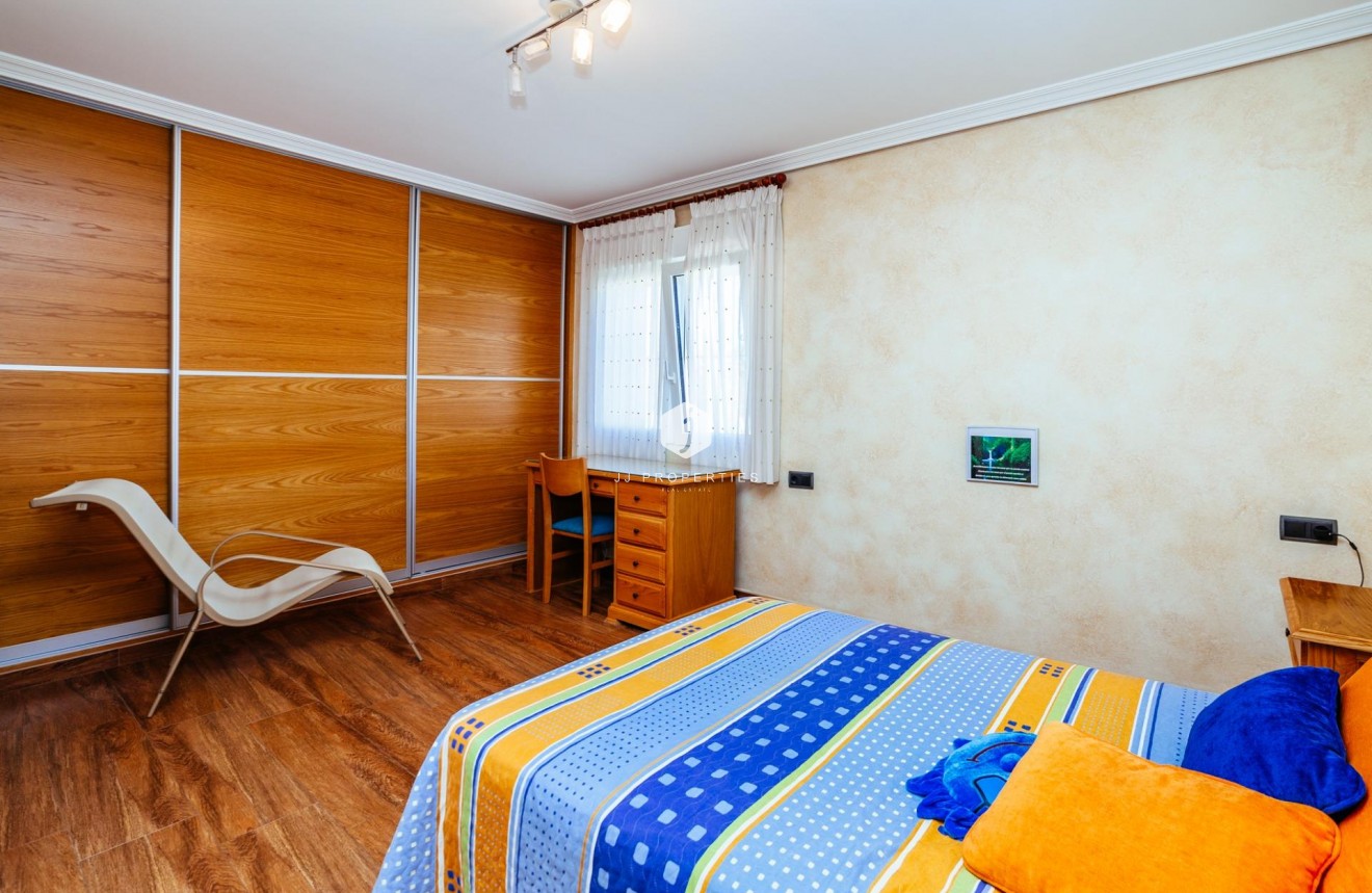 Tweedehands - Villa -
Los Montesinos - Montesinos  Los