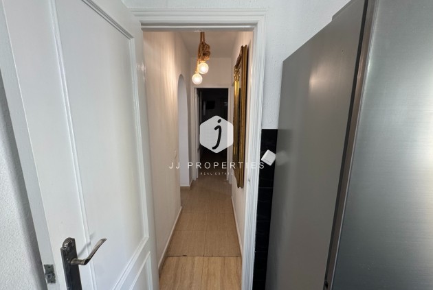 Tweedehands - Appartement / flat -
San Miguel de Salinas - Inland