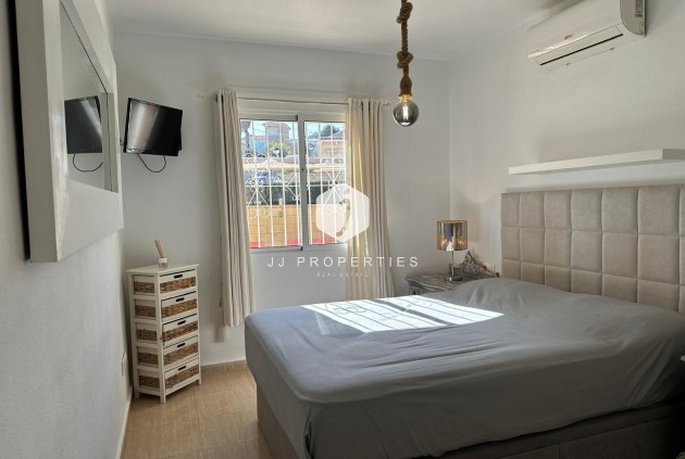 Tweedehands - Appartement / flat -
San Miguel de Salinas - Inland