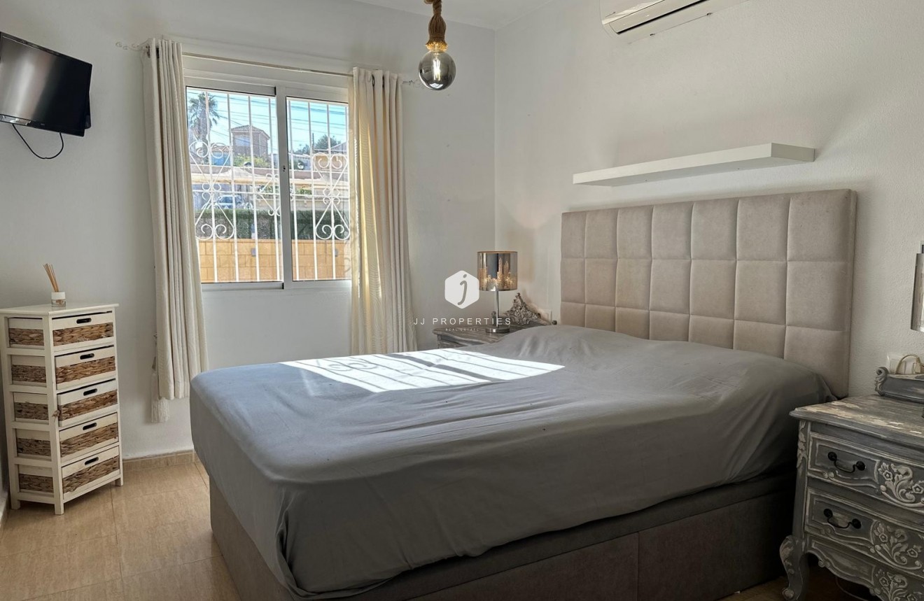 Tweedehands - Appartement / flat -
San Miguel de Salinas - Inland