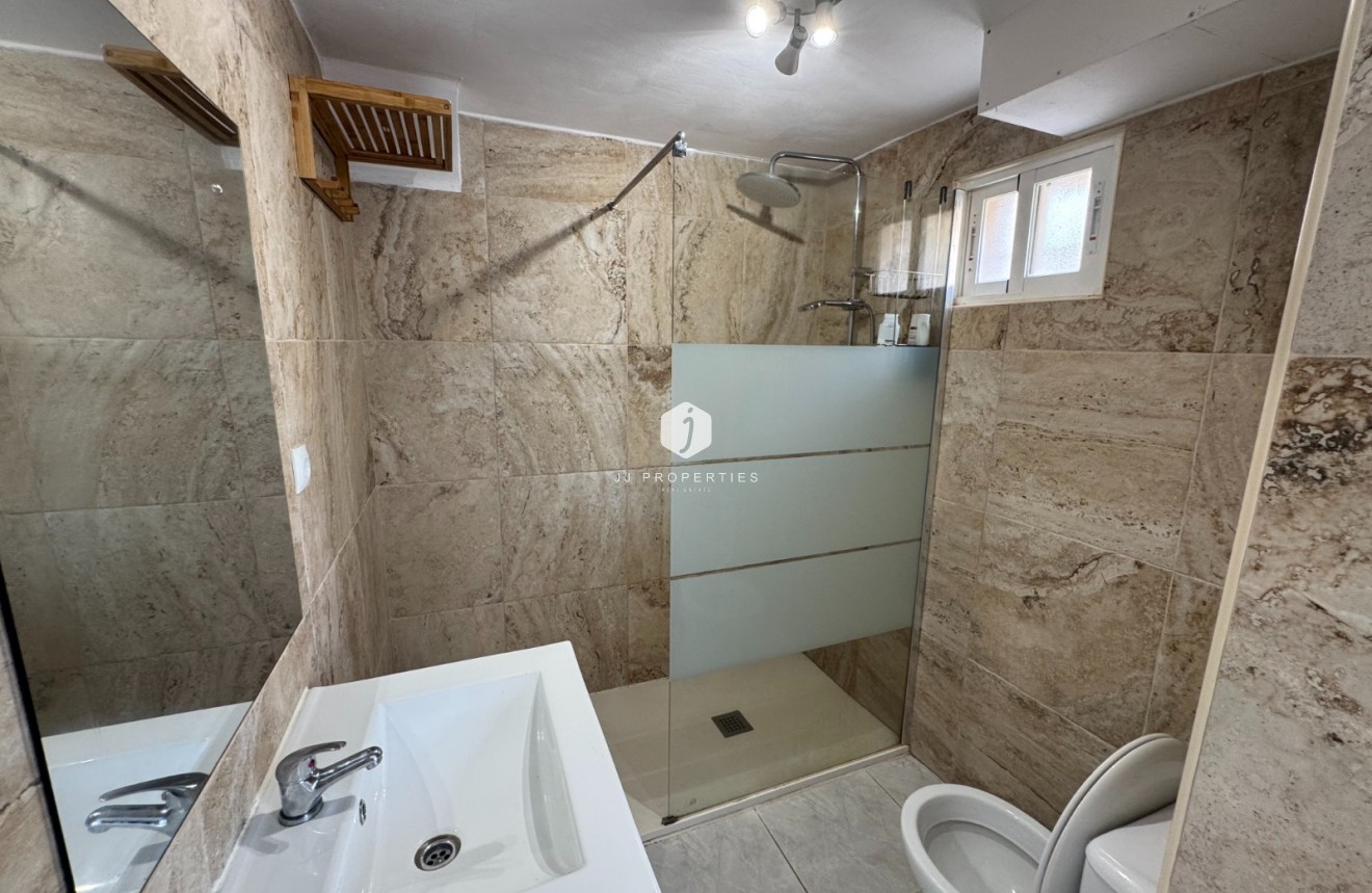 Tweedehands - Appartement / flat -
San Miguel de Salinas - Inland