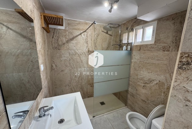 Tweedehands - Appartement / flat -
San Miguel de Salinas - Inland