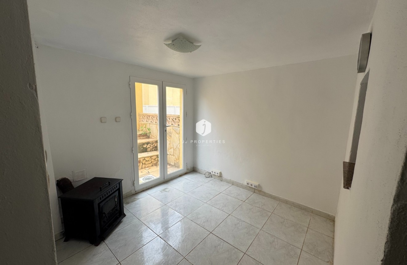 Tweedehands - Appartement / flat -
San Miguel de Salinas - Inland