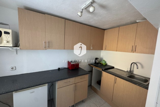 Tweedehands - Appartement / flat -
San Miguel de Salinas - Inland