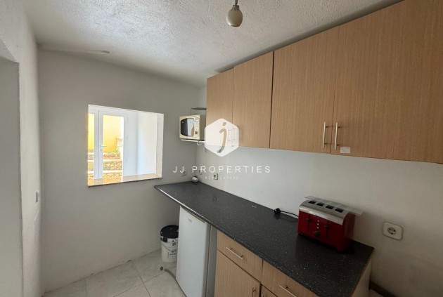 Tweedehands - Appartement / flat -
San Miguel de Salinas - Inland