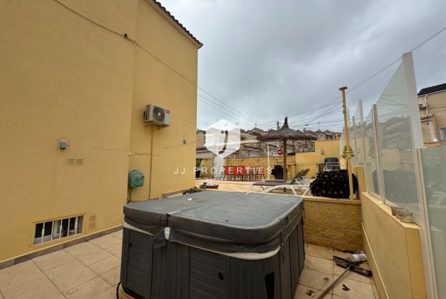 Tweedehands - Appartement / flat -
San Miguel de Salinas - Inland