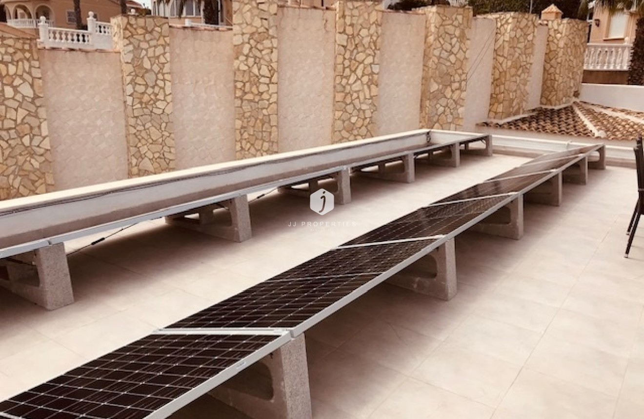 Tweedehands - Villa -
Rojales - Inland