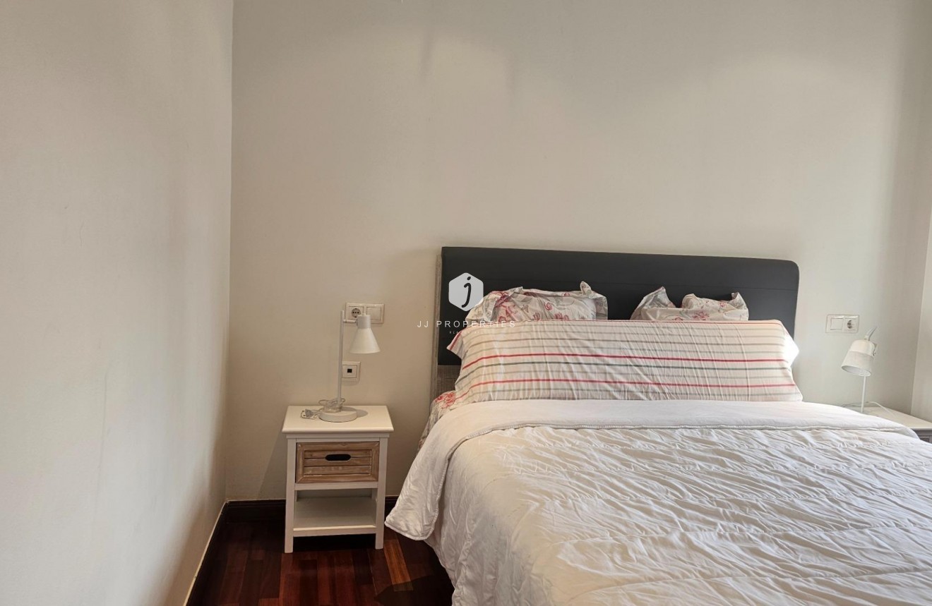 Tweedehands - Appartement / flat -
Torrevieja - Centro