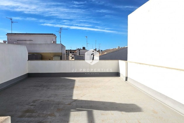 Tweedehands - Appartement / flat -
Torrevieja - Centro