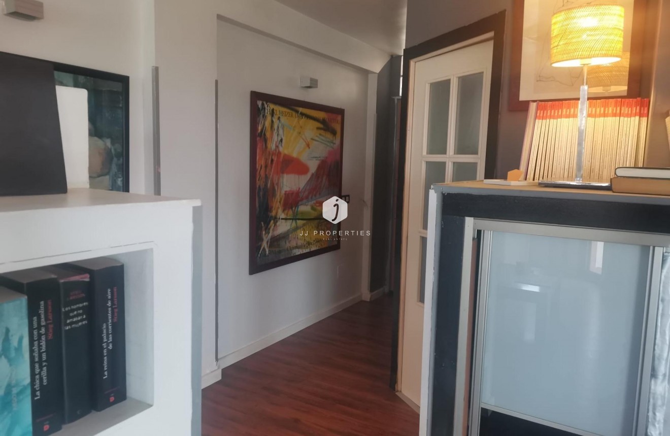 Tweedehands - Appartement / flat -
Torrevieja - La veleta