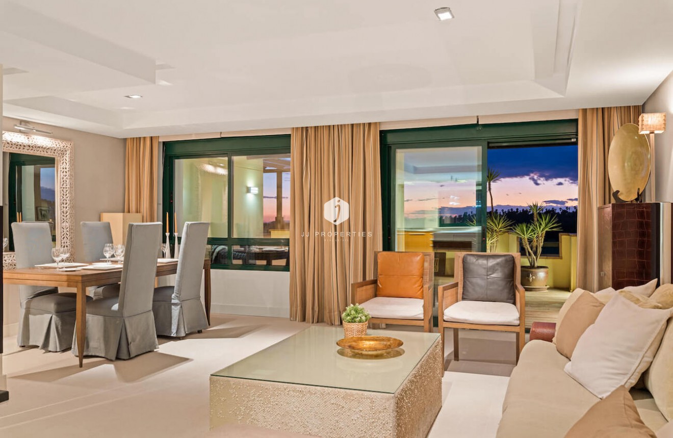 Tweedehands - Penthouse -
Orihuela Costa - Campoamor