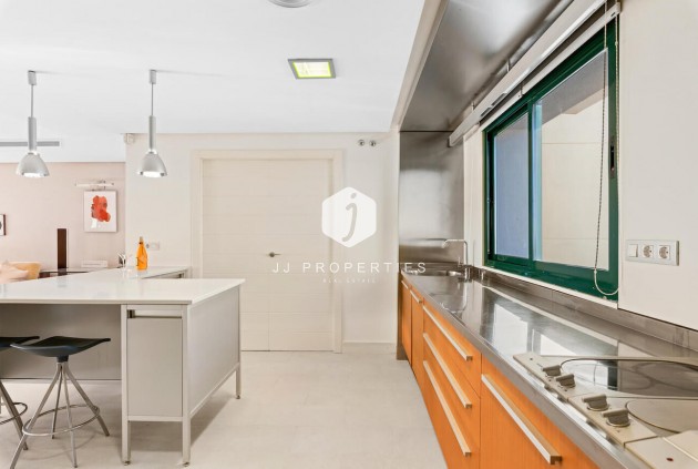 Tweedehands - Penthouse -
Orihuela Costa - Campoamor