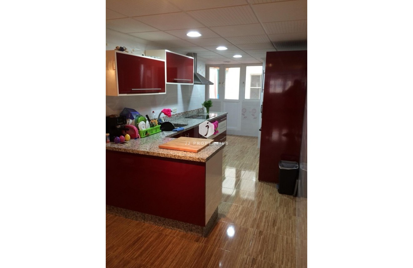 Tweedehands - Appartement / flat -
Torrevieja - Playa del Cura