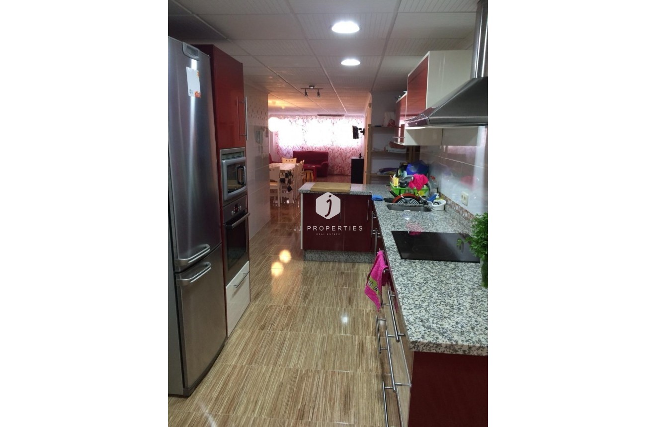 Tweedehands - Appartement / flat -
Torrevieja - Playa del Cura