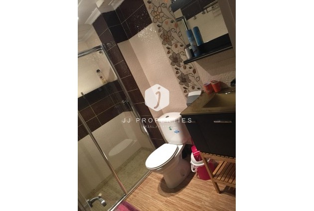 Tweedehands - Appartement / flat -
Torrevieja - Playa del Cura