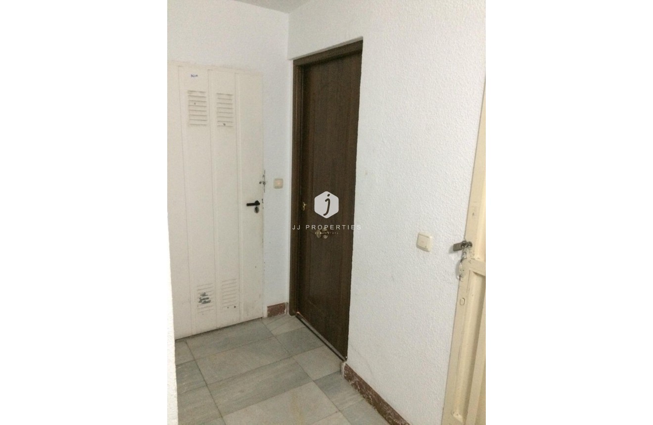 Tweedehands - Appartement / flat -
Torrevieja - Playa del Cura