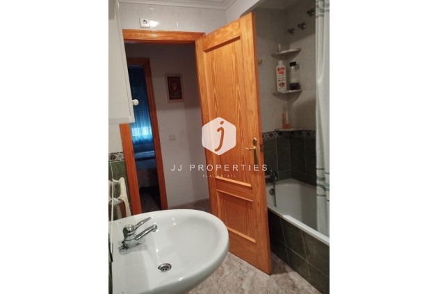 Tweedehands - Appartement / flat -
Torrevieja - Playa del Cura