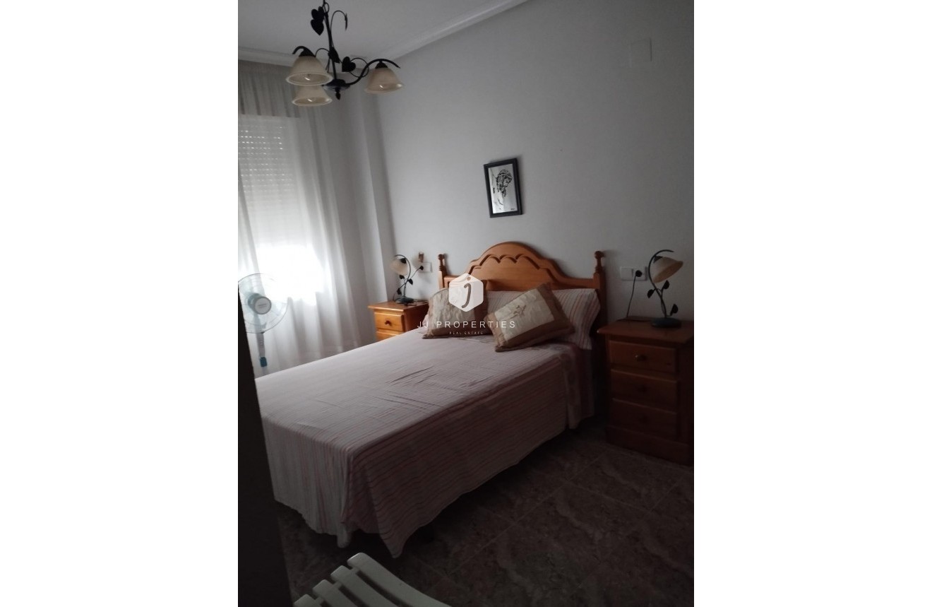 Tweedehands - Appartement / flat -
Torrevieja - Playa del Cura