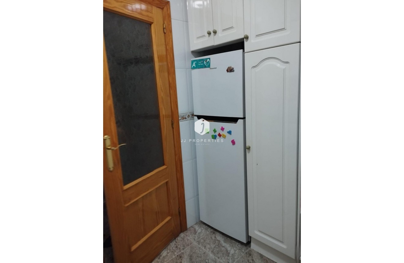 Tweedehands - Appartement / flat -
Torrevieja - Playa del Cura