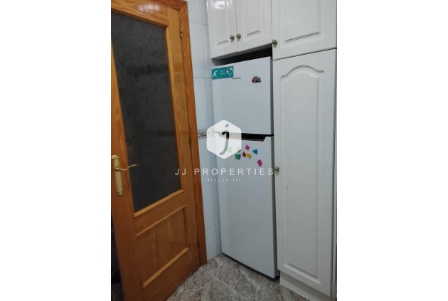 Tweedehands - Appartement / flat -
Torrevieja - Playa del Cura